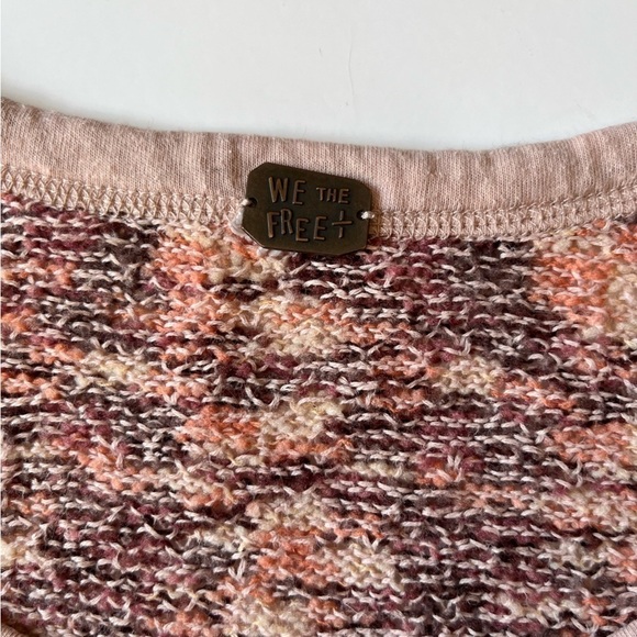 We The Free Pullover Knit Sweater Size Medium - Picture 5 of 8